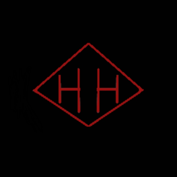 Monique & Kacey Hellfire Homestead - Picture 11 of 11